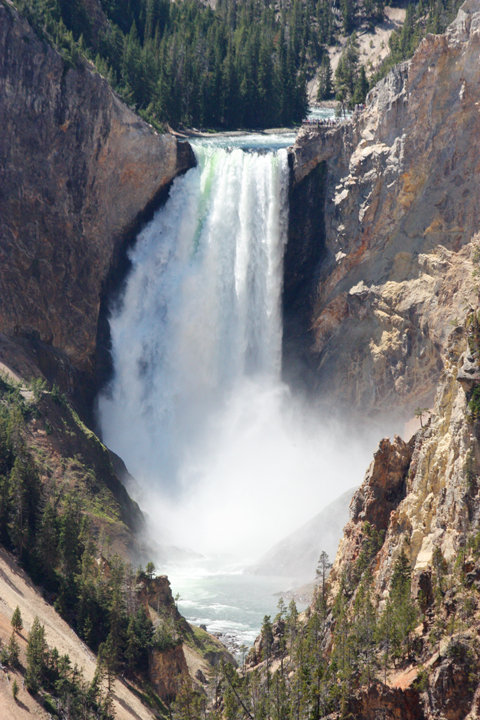 YellowstoneLowerFalls5193