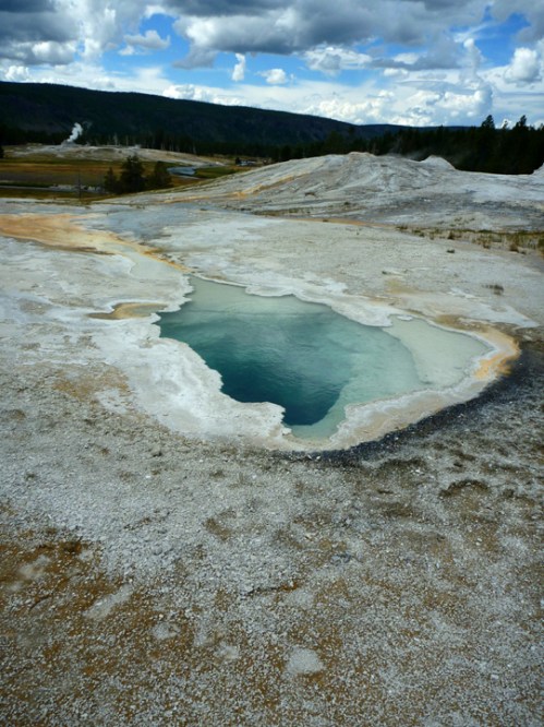 YellowstoneUpperGeyserBasin0147