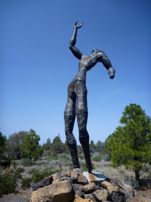 LivingMemorialSG0389