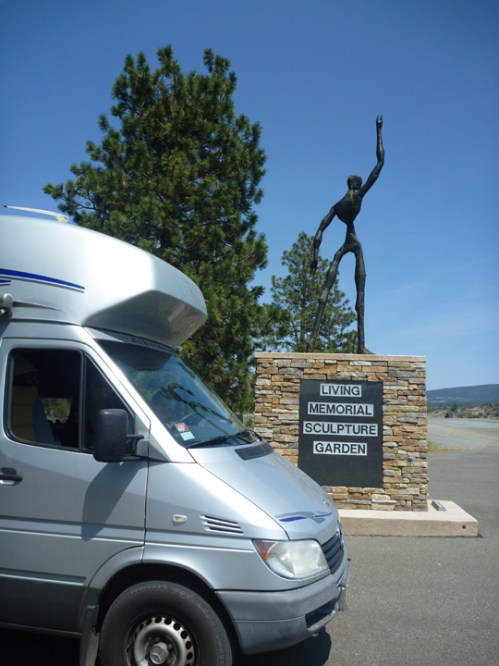 LivingMemorialSG0396