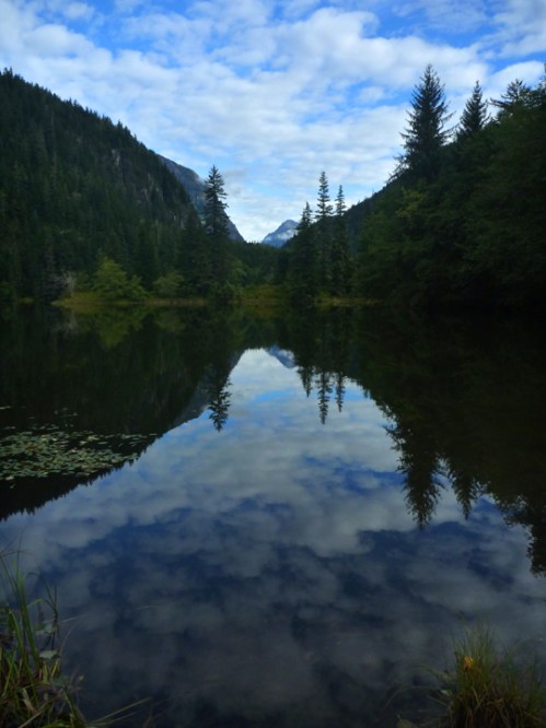 CassiarHwyClementsLake0995