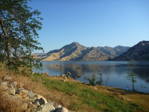 LakeKaweah0305